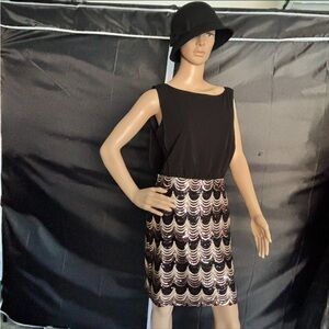 Connected Apparel Black and Gold Pencil Skirt